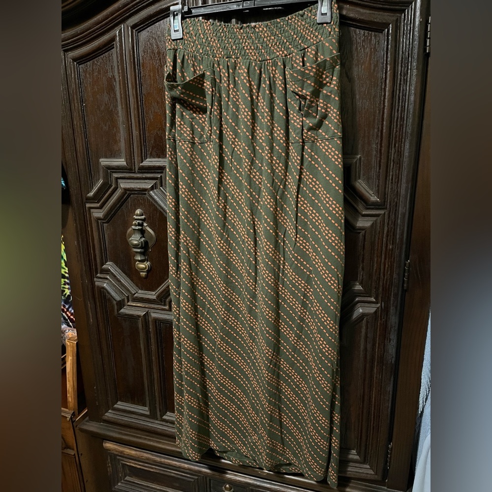Side Slit Skirt